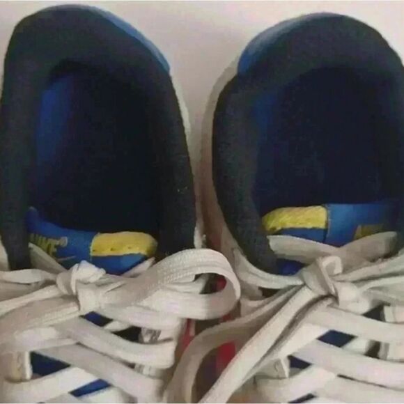 Nike Kids Multicolor Sneakers - Picture 7 of 13